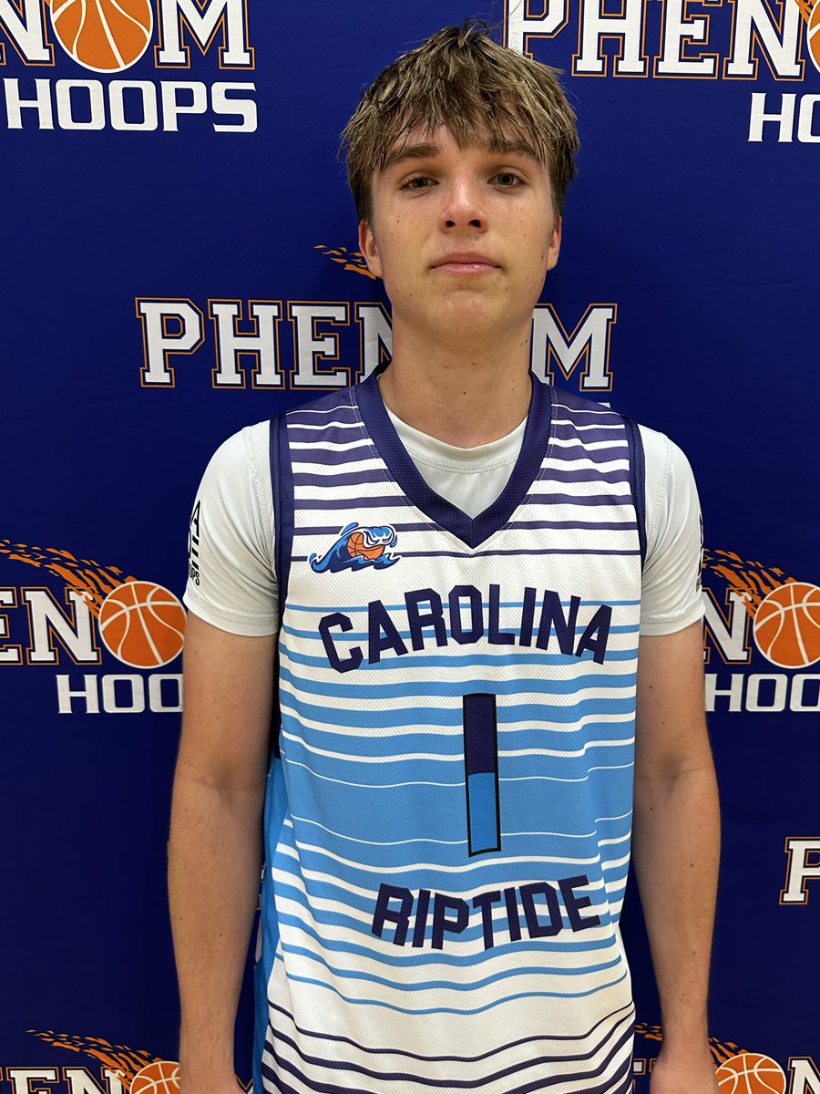 Phenom_Exposure tweet media