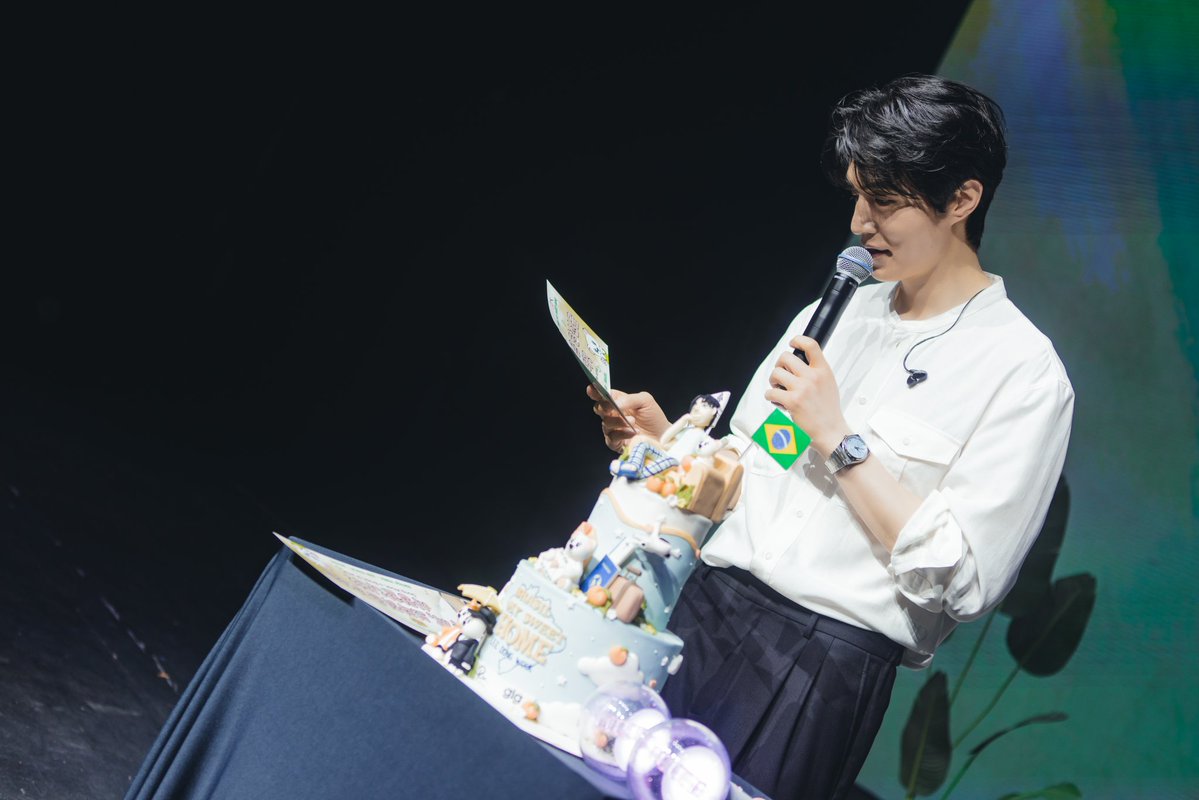 CDM Entertainment tweet media