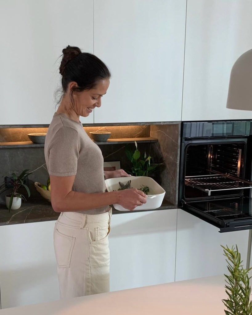 pooledaz888 tweet media