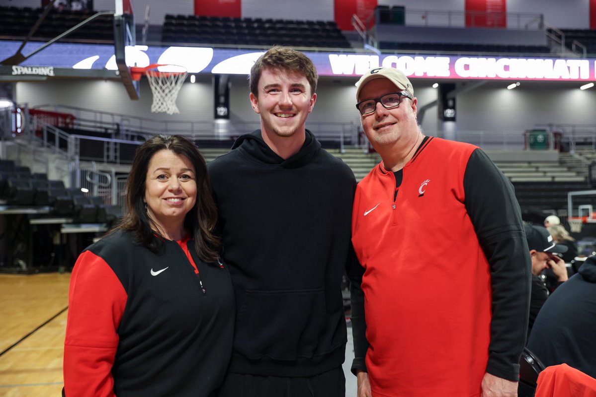 Cincinnati Football tweet media