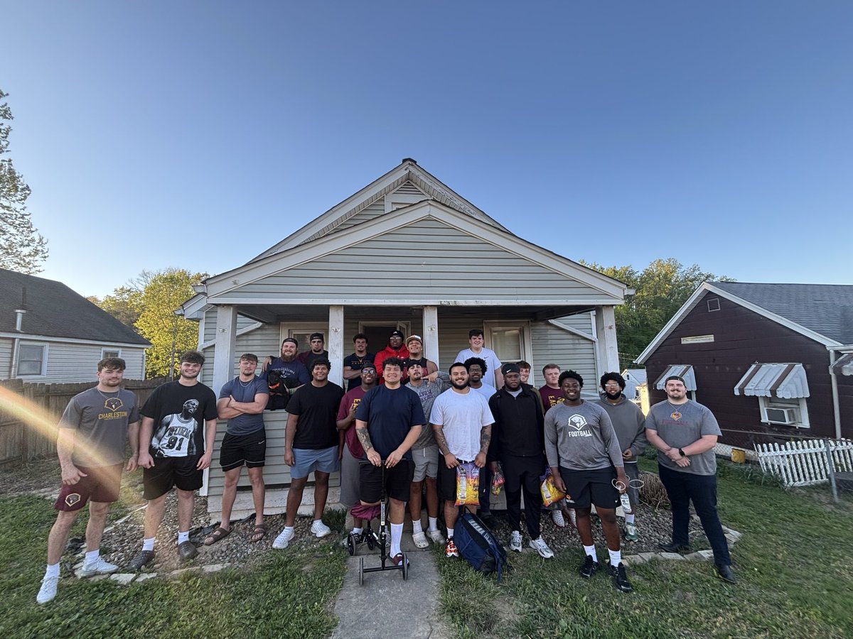 Dawgs got better this spring — the future is bright in Chucktown.  🦅

#HDRF