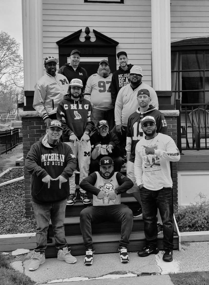 TJ Ronin tweet media