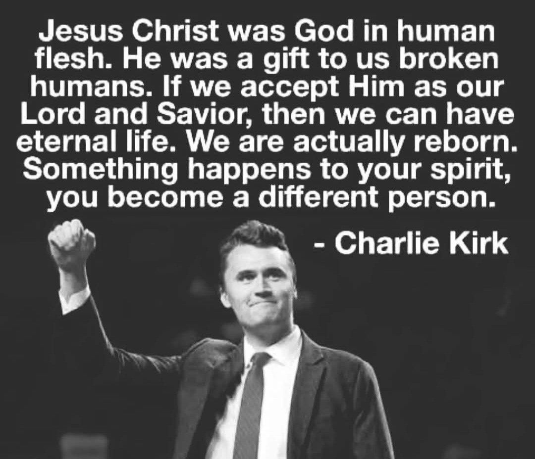 ElsieAnna✝💜☮ tweet media