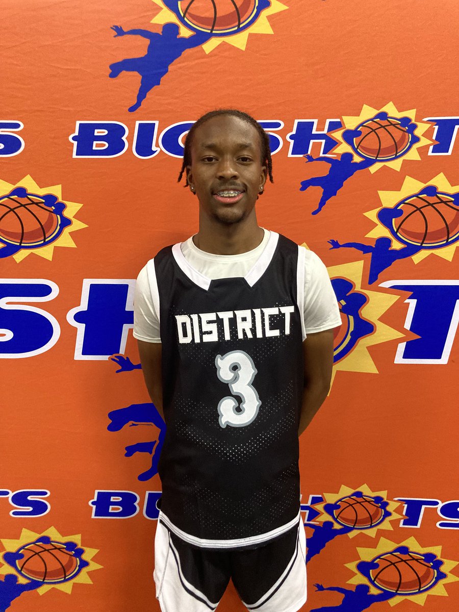 BIG SH🏀TS tweet media