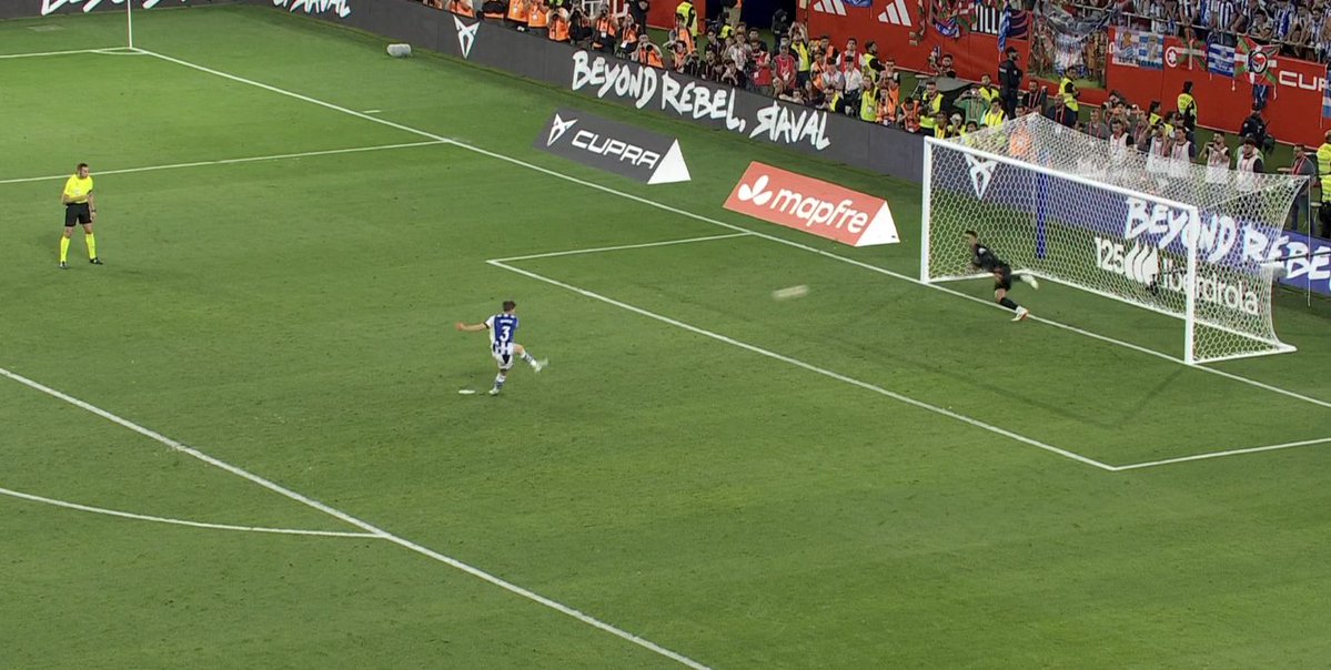 The Touchline | 𝐓 tweet media