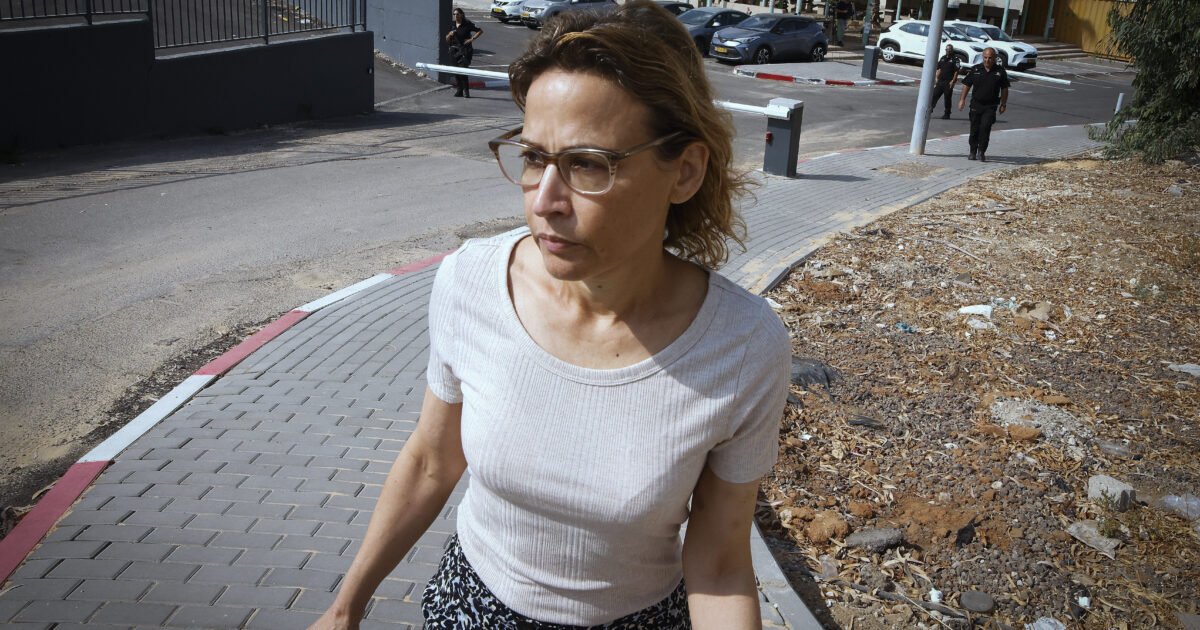 היום 170 יום להתפטרות הפצ"רית, שהם  24 שבועות ושני ימים שהיא לא נחקרת.