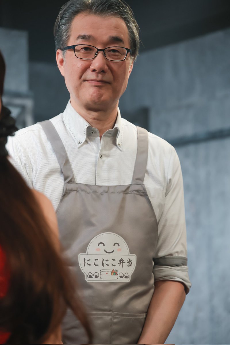『フトコロノデドコロ』
カーテンコールのお姿を。
陰の努力者。
中野一徹役 #伊藤でった さん
#フトデド
#劇団YAKAN