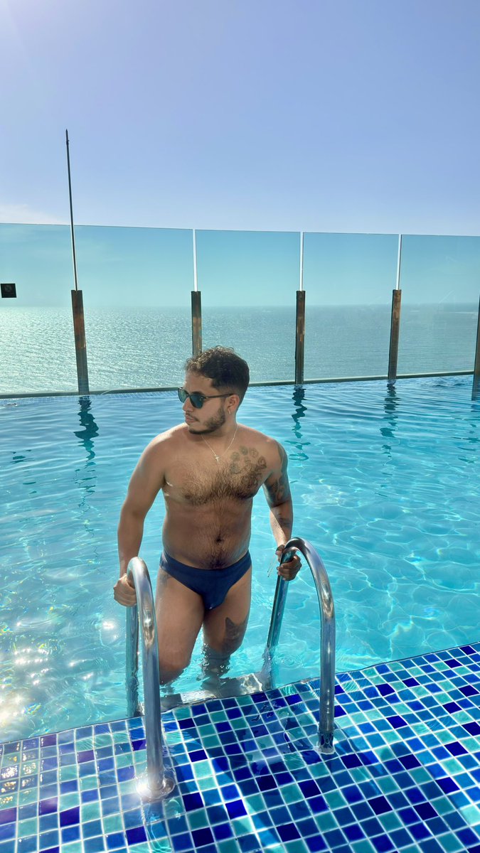 Raygrelopi's tweet photo. Disfrutando del clima, las aguas y el sabor del caribe 🇨🇴🛟☀️🩲 https://t.co/a92oT244lZ