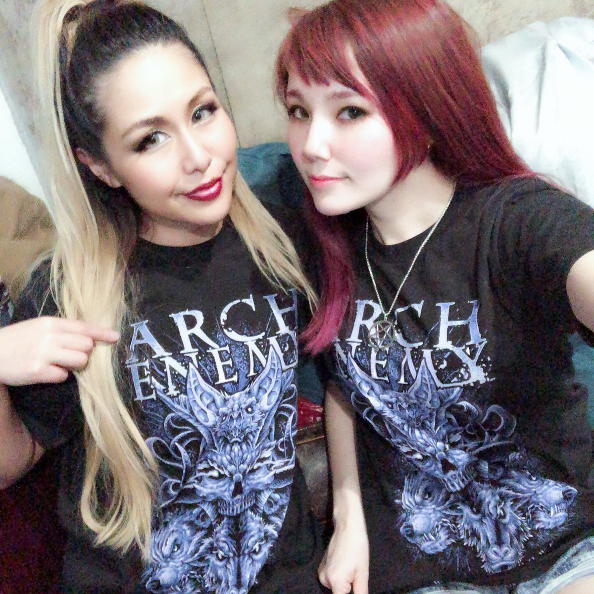 Black_Topaz666's tweet image. BlackEmerald666さんにオススメの今日の一曲は…[Unchained]です!

Live MV➡️youtu.be/cCMZK59dfkg

Today's fortune is...吉!
⭐⭐⭐⭐ (#MIDORI)

🎰:+0-&amp;gt;115pts
🎶: Sentenced - Killing Me Killing You

---
Stay Metal!🤘🐺🤘

#LOVEBITES
#今日のオススメ曲LOVEBITES編 #shindanmaker