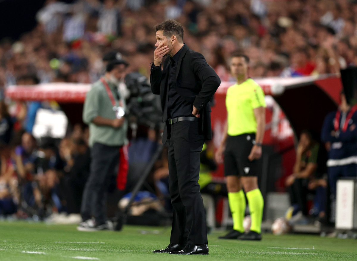 ¡REAL SOCIEDAD CAMPEÓN DE LA COPA DEL REY! 🔵⚪️🏆

Tras empatar 2-2 en el tiempo reglamentario, Real Sociedad derrotó 3-4 en penales al Atlético de Madrid en la Final de la Copa del Rey.
