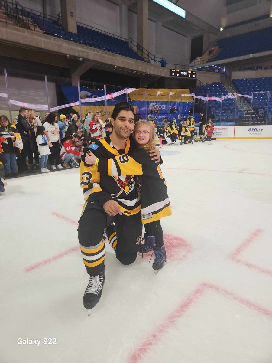 Amanda A 🫶✌🎵 tweet media