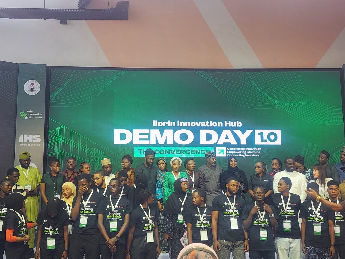 peng_writer's tweet image. The seeds are clearly being planted. And if things continue on this path, it wouldn’t be surprising to see major success stories emerge from the state—maybe even a unicorn someday. 😊

Who says no?

#DemoDay #IlorinInnovationHub #ProductShowcase