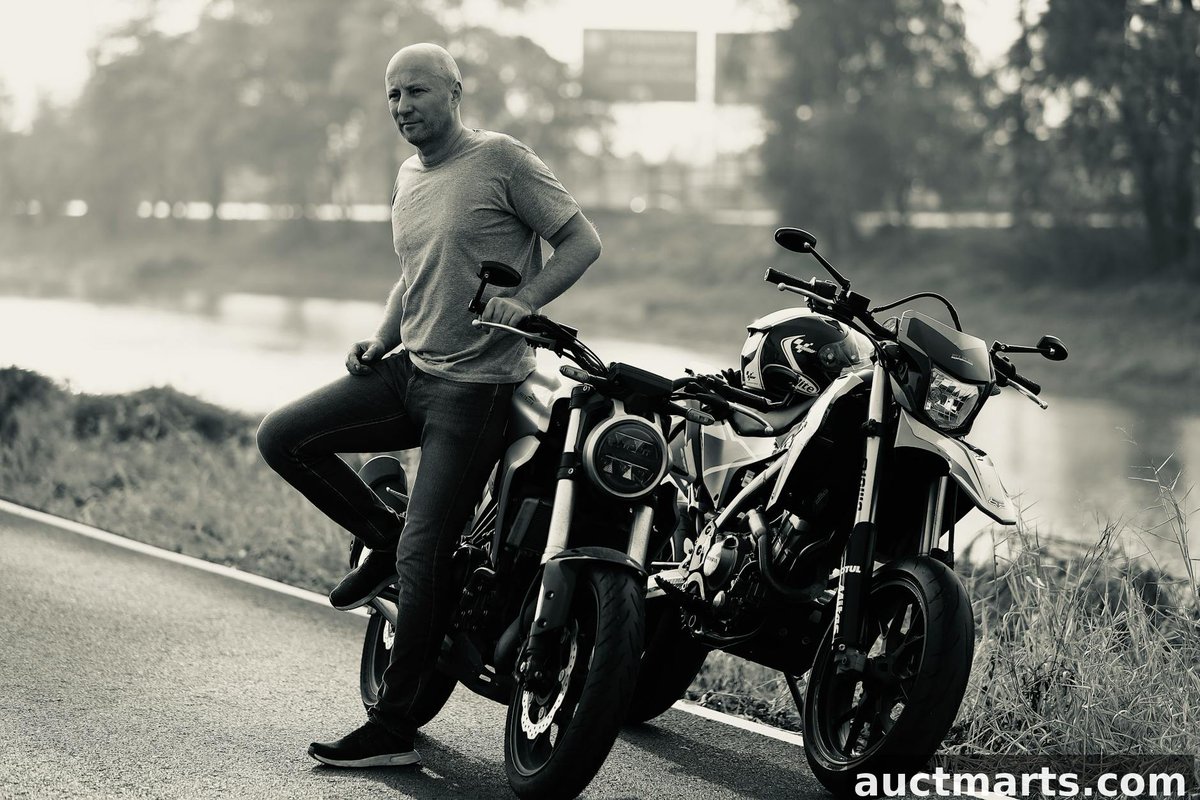 auctmartscom's tweet image. Swapped fairings, whole new beast. My 2021 CBR got the racing bodywork treatment and honestly she looks meaner than showroom fresh. Worth every penny. See what I mean at auctmarts.com #CBR #BikeLife #Auctmarts