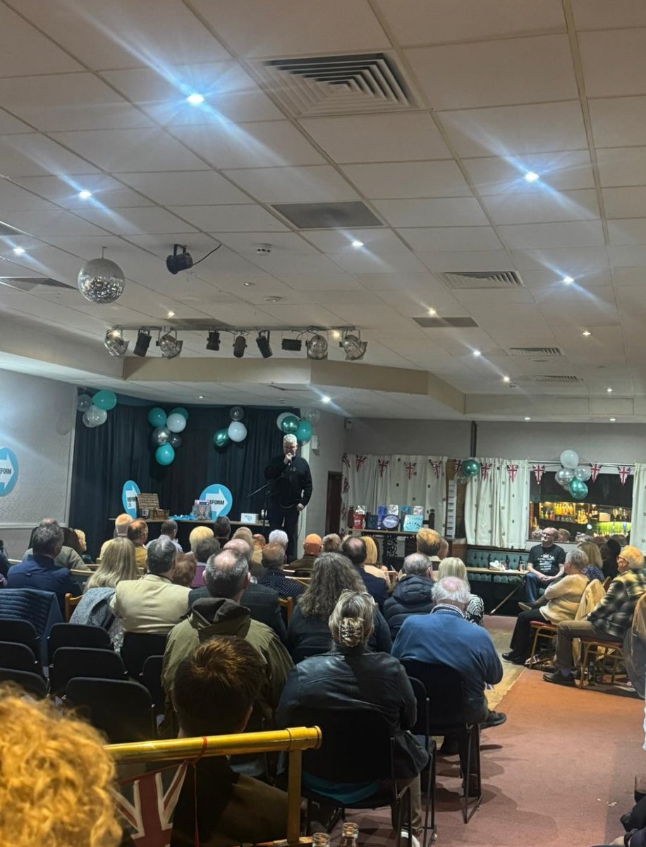 The Rev. Anton Mittens 🌹👮🎓 tweet media