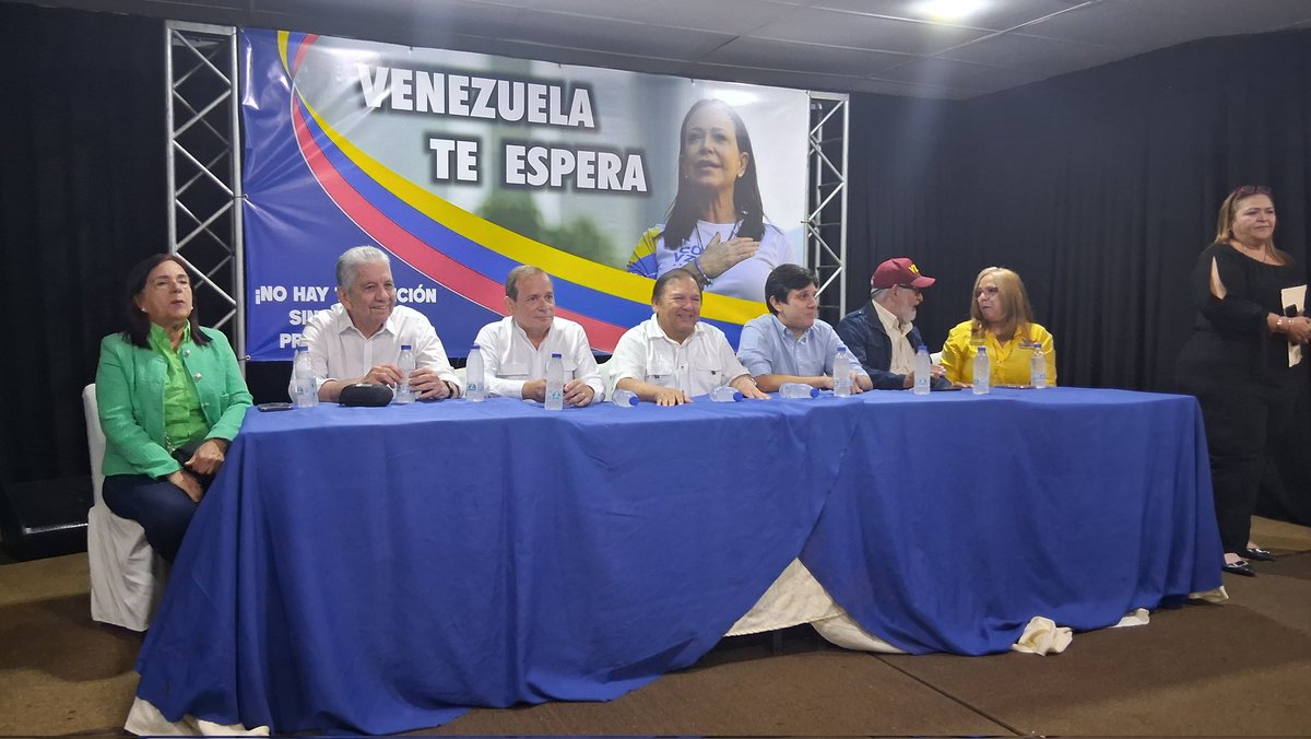 Unidad En La Coincidencia tweet media