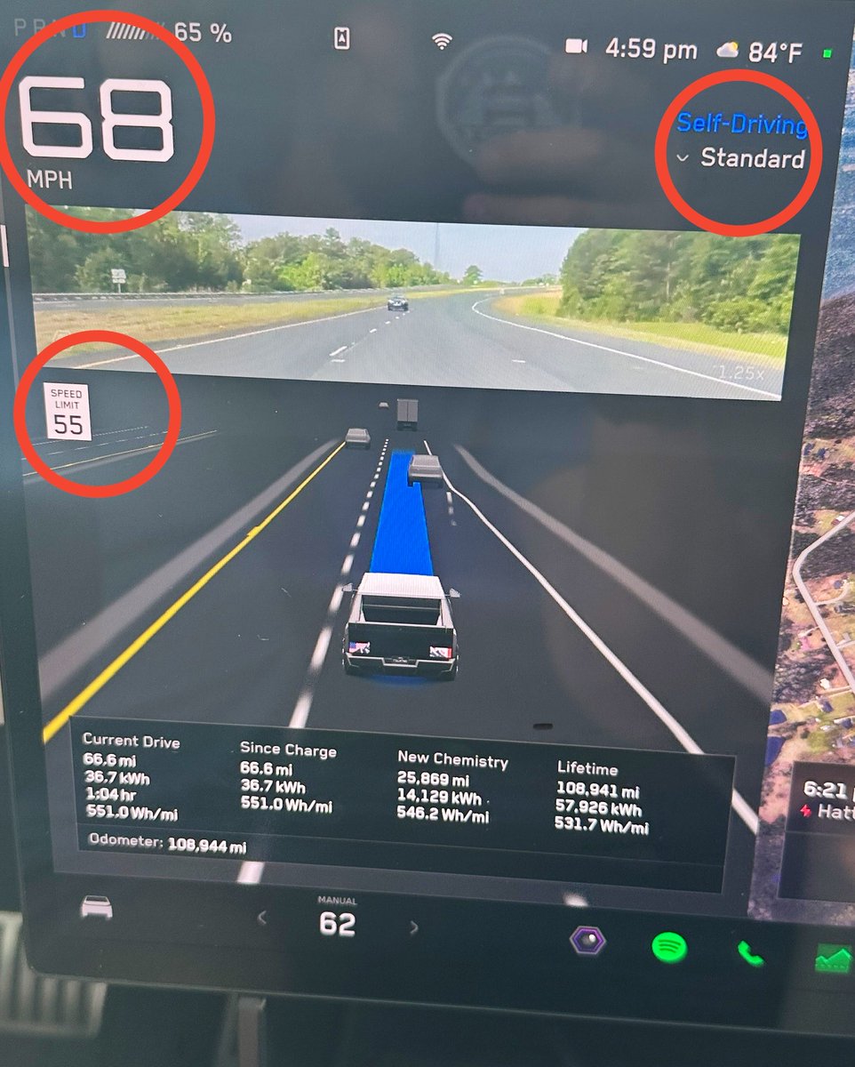 TesLatino tweet media