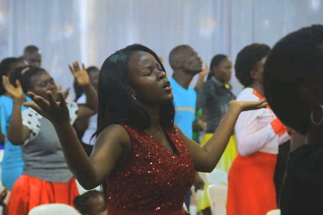 NewlifeMbalwa's tweet image. We are grateful for God’s presence, His Word, and His people.

we can't wait to see you to church today

#Overcoming #Goliath