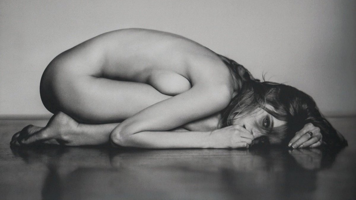 Anna Swir tweet media