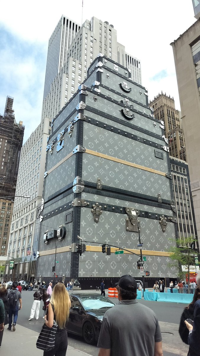 squash470's tweet photo. Oh, I love going to New York when I get the chance. https://t.co/ivvMEb3F89