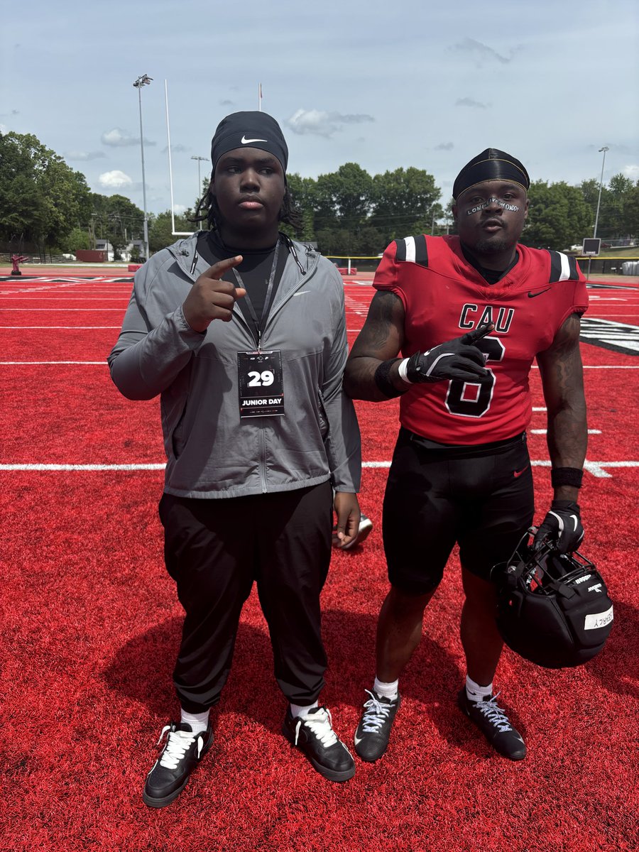 BjBillingsley99's tweet photo. Had a great time at Clark university this weekend learned a lot! @COACHJDESSEIN @COACHAGREEN @CoachFrenchers @HiramFBRecruits @GAPrepVarsity @RecruitGeorgia https://t.co/aaxob4mdPo