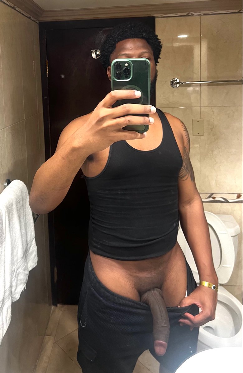 A Tall Tail tweet media