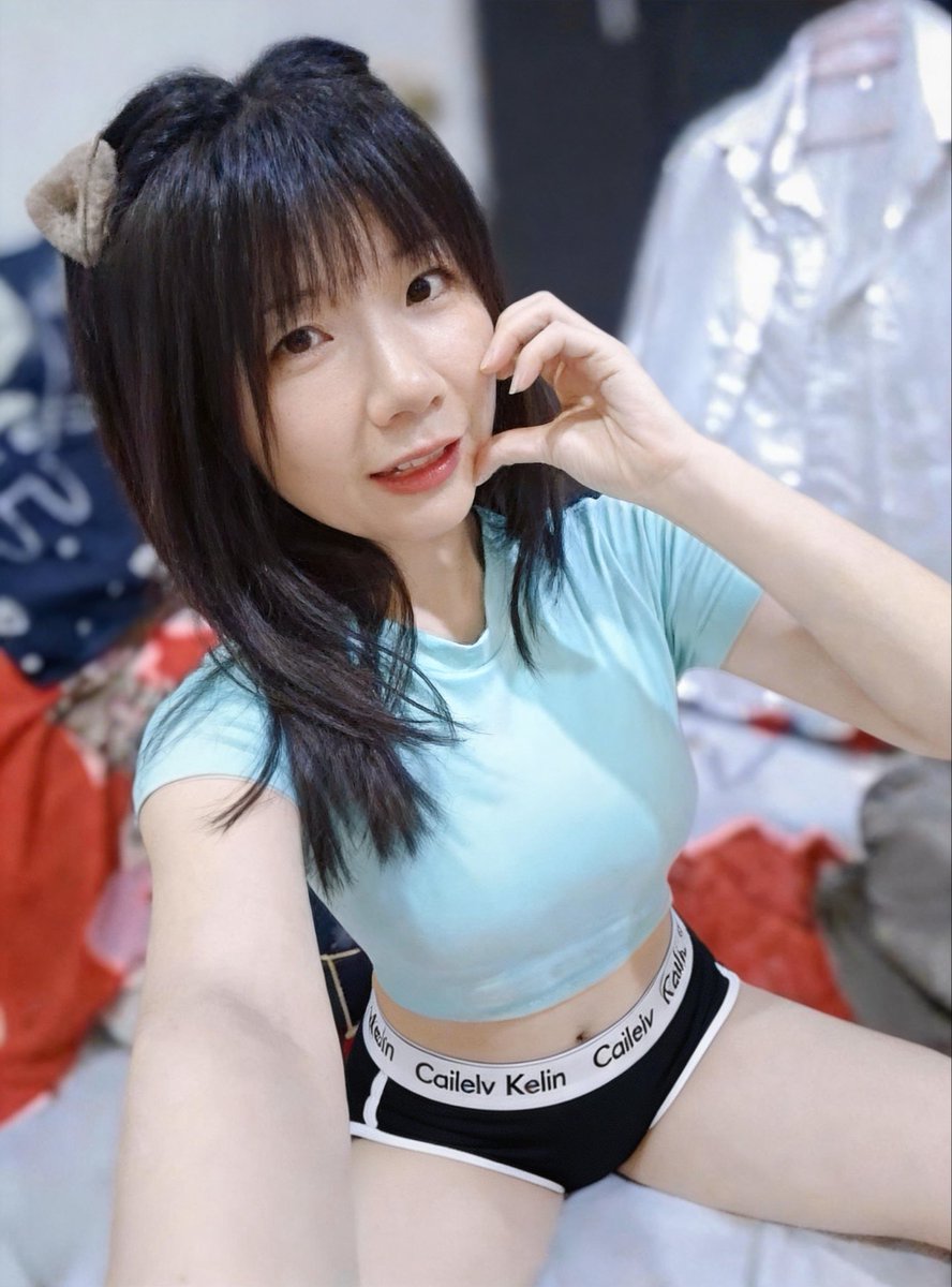 cutieblur tweet media