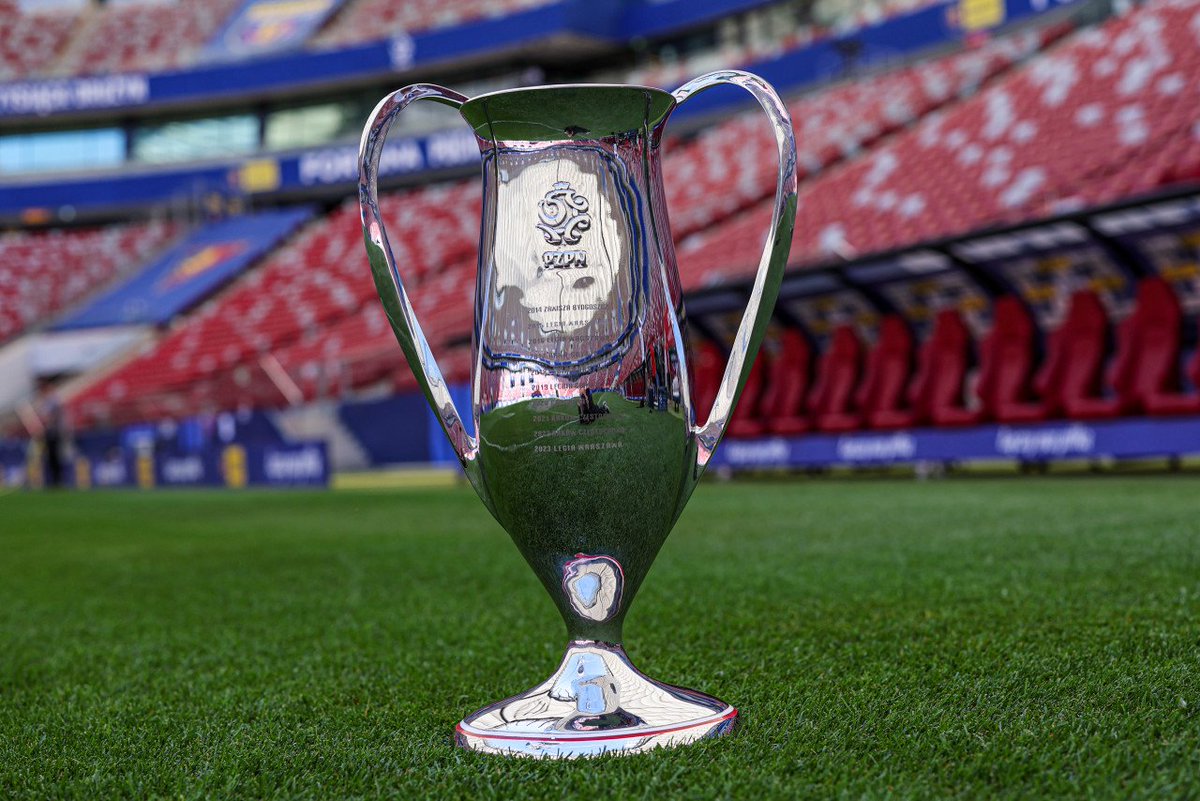 Jacol 🏧 (0.6%) tweet media