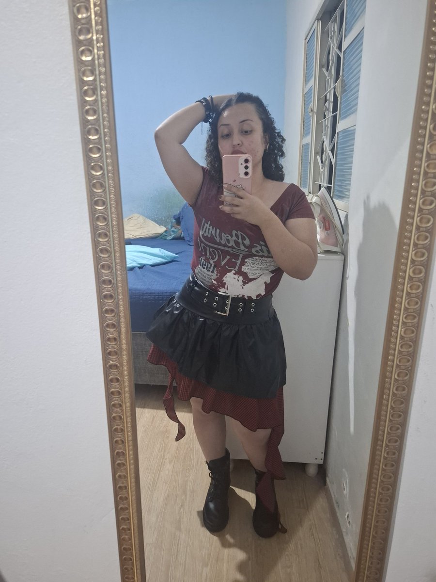 jems VAI VER O XLOV tweet media