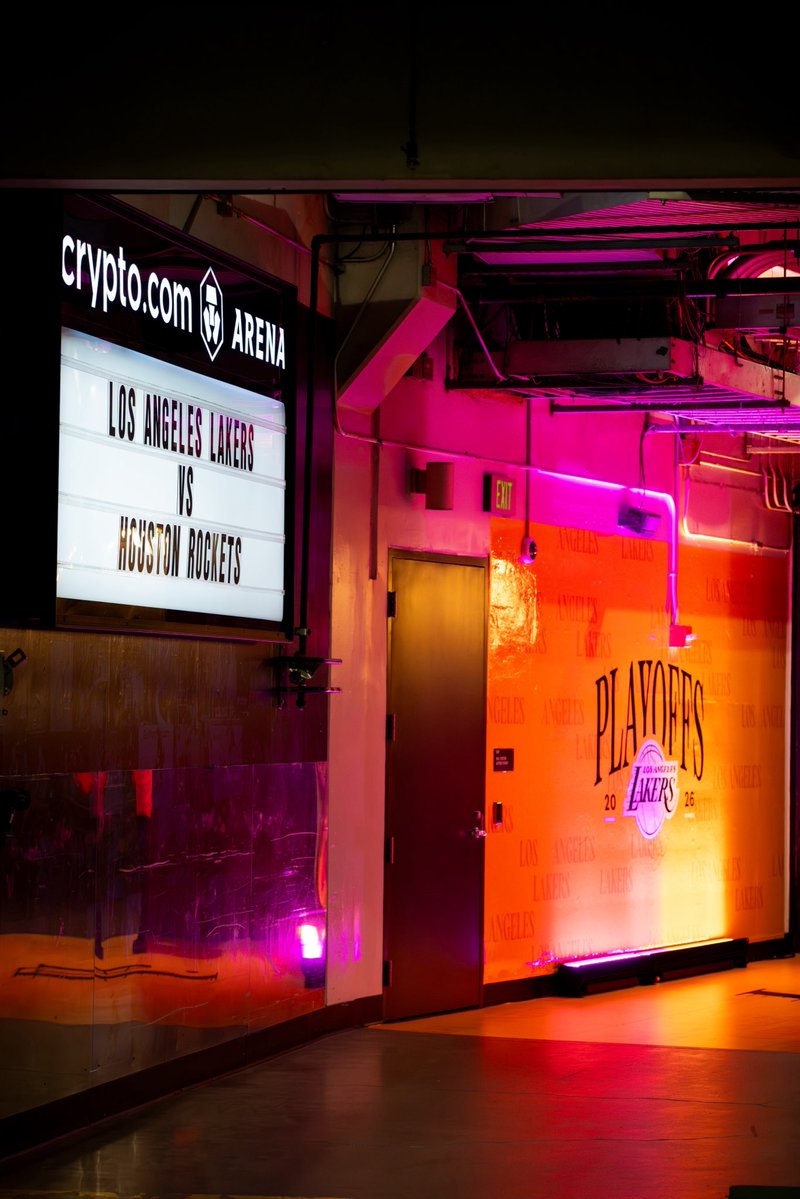 cryptocomarena's tweet image. Game 1 🔜🔜🔜 #Lakeshow