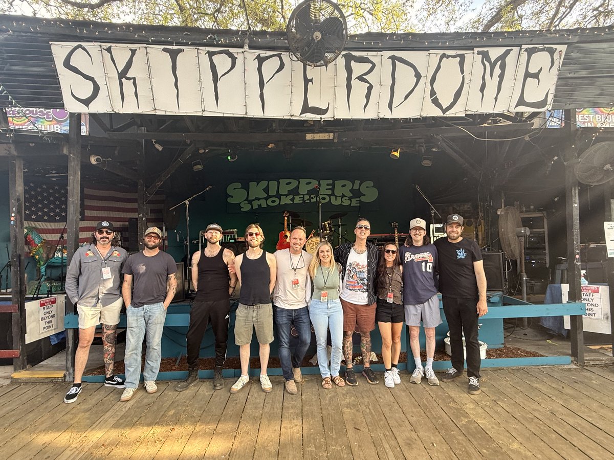 Dan Thompson tweet media