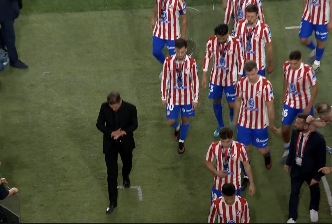 The Touchline | 𝐓 tweet media