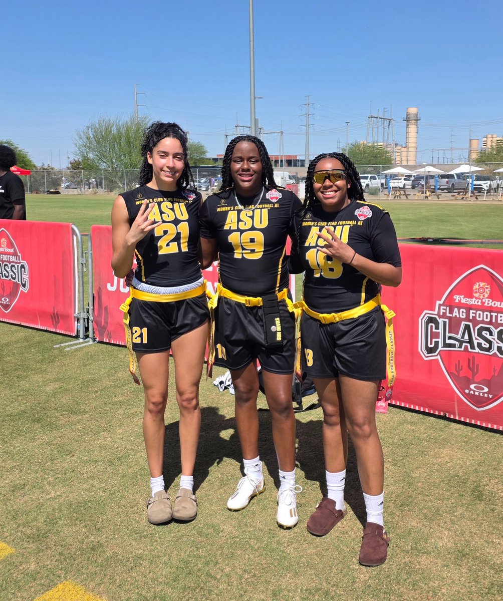 Ms. Rae Black tweet media