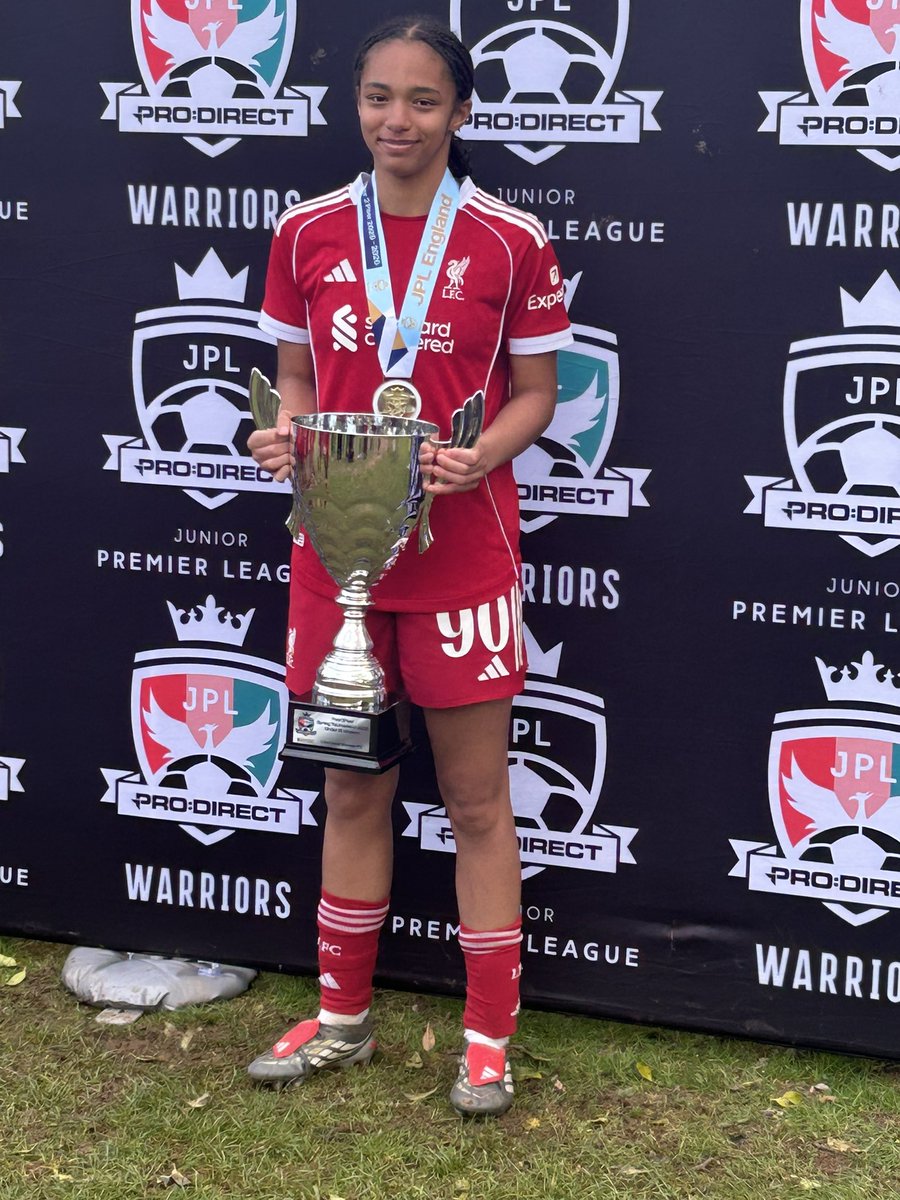 Tracey Barrie tweet media