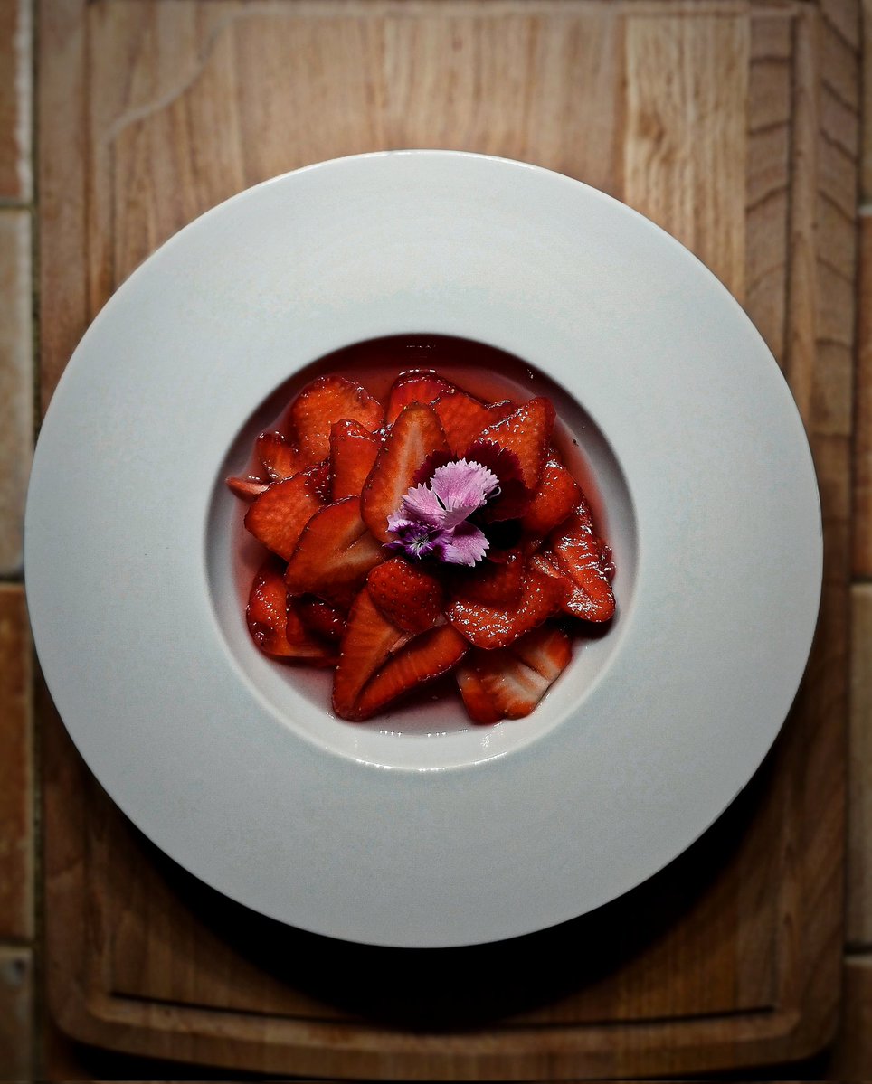 Jteakache tweet media