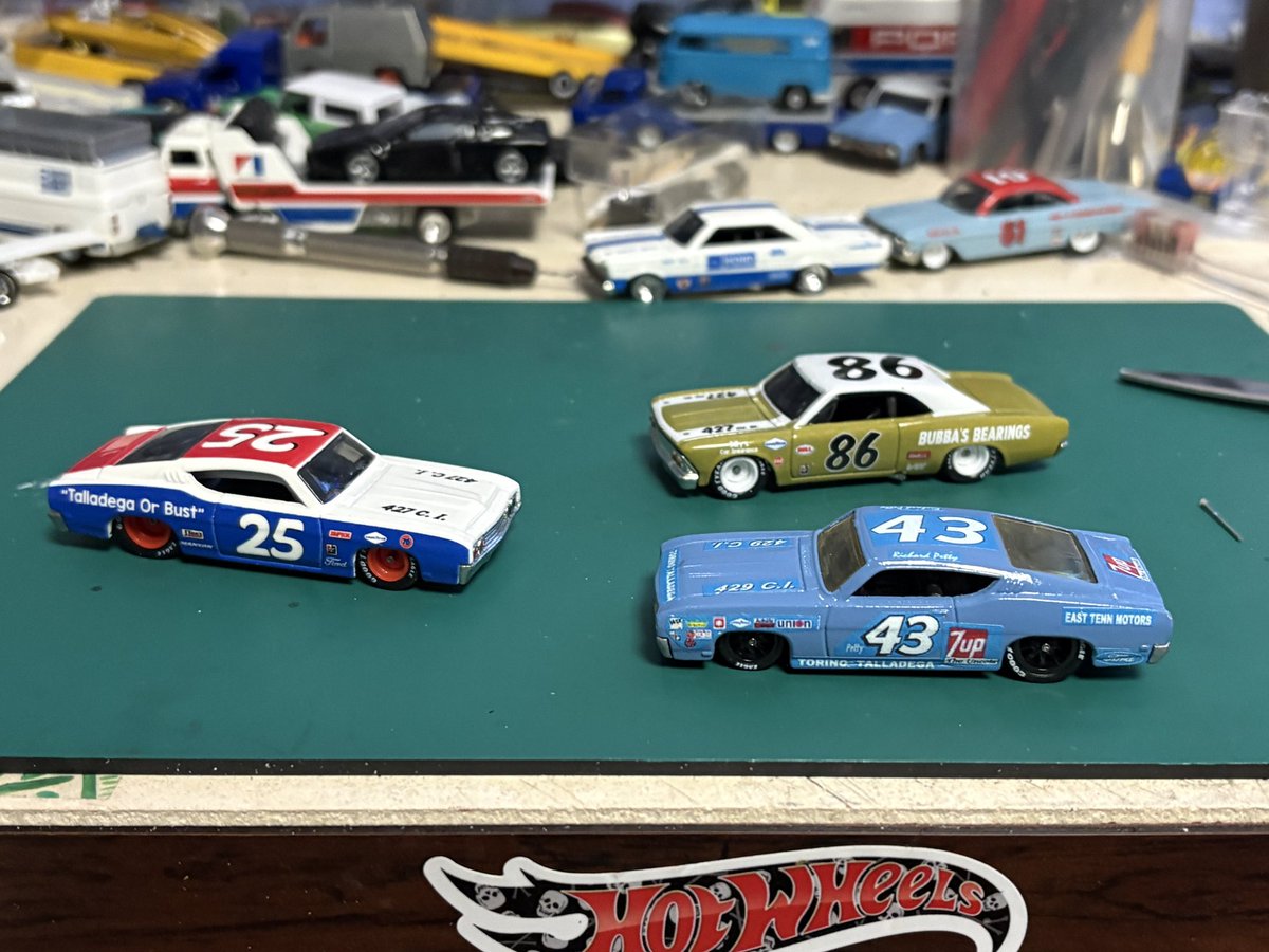 porschegmbh's tweet image. #ホットウィール  #NASCAR  #Stancenation 
パツパツリムにしたらバッチリキマった件👍