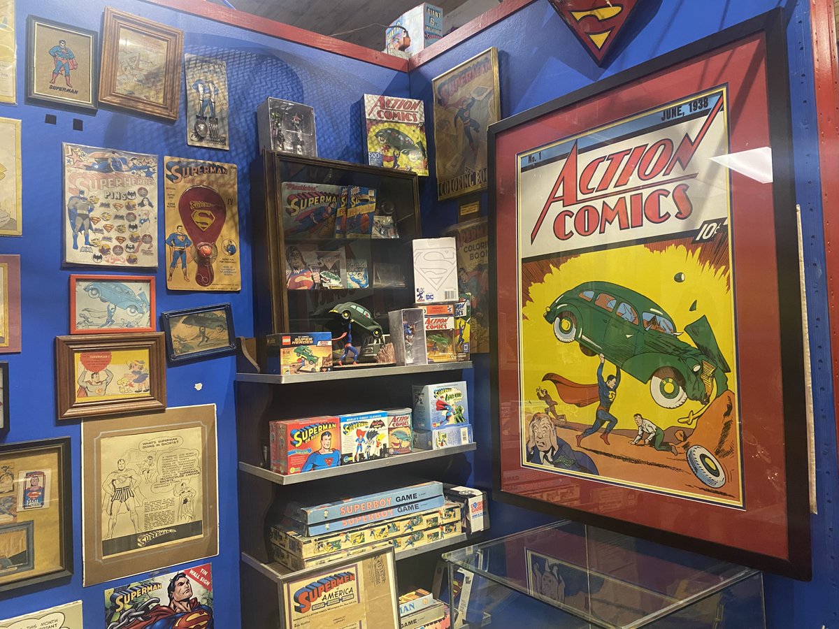 CalebSG's tweet photo. Happy #SupermanDay. Here are the Top 10 Superman Graphic Novels. https://t.co/eOjaO0l6ED https://t.co/5xmPxUYinz