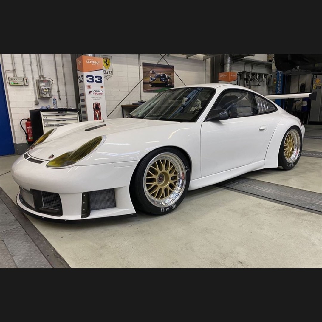 P1Groupe's tweet image. 🔥 2002 Porsche 996 GT3 RS 🏎️💨

1-owner. GTP Series vet w/ wins &amp;amp; podiums. Turn-key, professionally sorted. 🏁

📍 Germany 🇩🇪
💶 €225,750
🔗 link in bio

#RaceCarForSale #Porsche #GT3RS #Racing