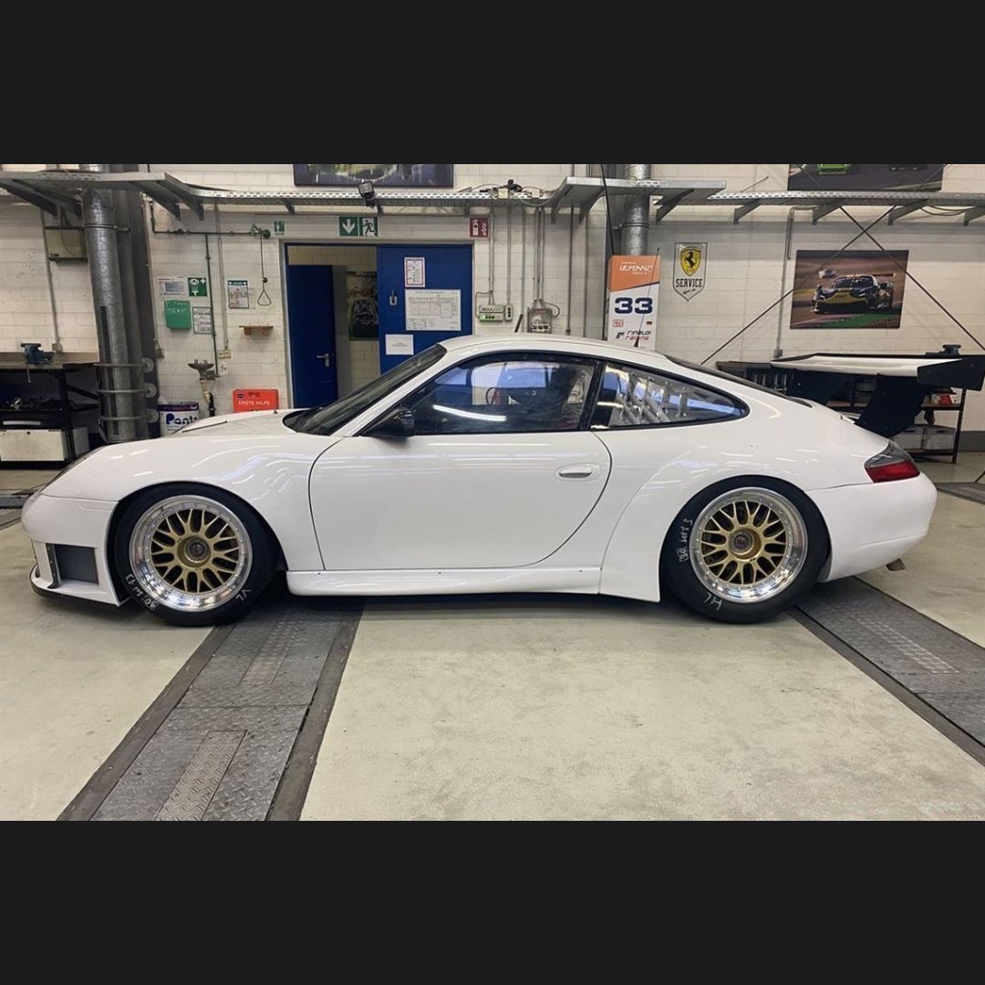 P1Groupe's tweet image. 🔥 2002 Porsche 996 GT3 RS 🏎️💨

1-owner. GTP Series vet w/ wins &amp;amp; podiums. Turn-key, professionally sorted. 🏁

📍 Germany 🇩🇪
💶 €225,750
🔗 link in bio

#RaceCarForSale #Porsche #GT3RS #Racing