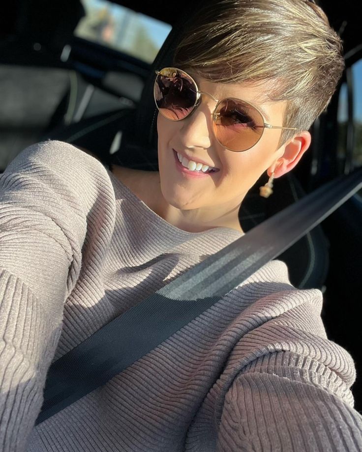 HannahBrooks tweet media
