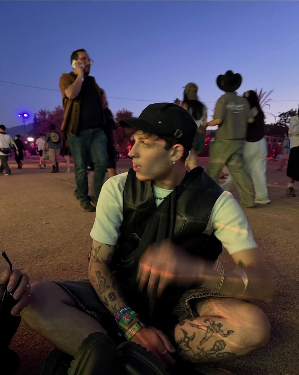 isah ❤️‍🔥 tweet media