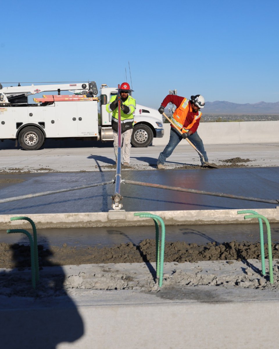 rlwconstruction's tweet image. Precision in action 🤌

#Concrete #Precision #Craftsmanship #Satisfying #Trending #BuiltForWhatsNext