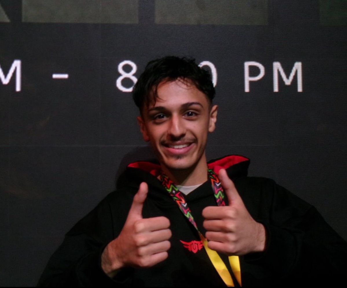 Justوعد tweet media