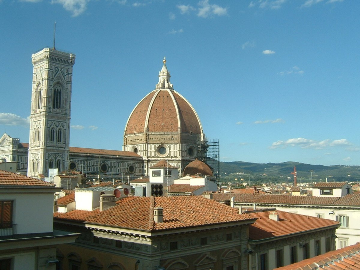 【あの頃🇮🇹フィレンェで】

2008年、ベルギー在住時にイタリア🇮🇹フィレンツェへ！約1ヵ月イタリア語の学校に通い、中世の街並みに心を奪われた...。言葉が通じたことで現地での出会いも広がり、旅がより深いものに...。やっぱりイタリアが好きだと実感した！

🇮🇹Mi piace Italia🇮🇹

＃フィレンツェ