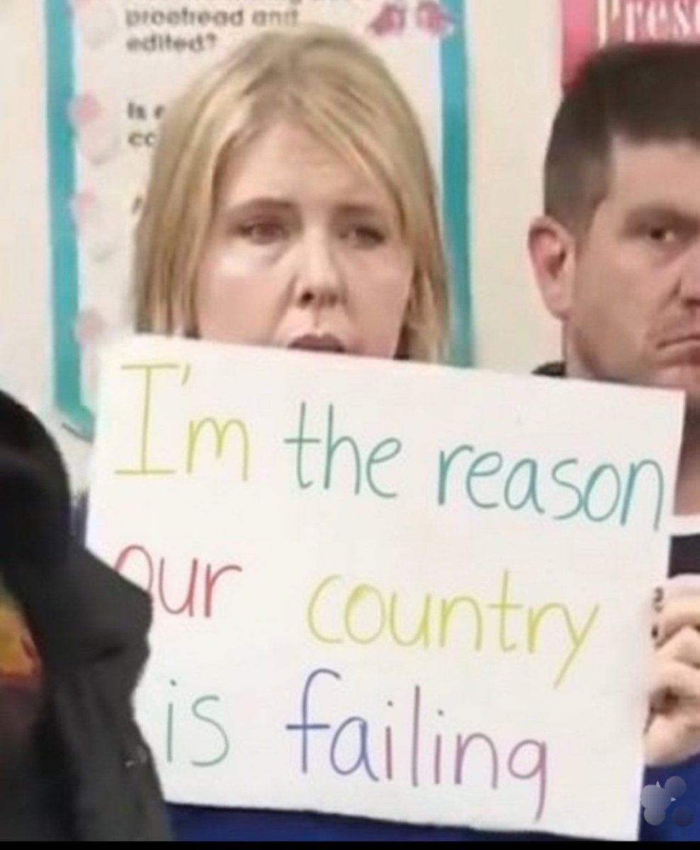 Biden'smissingbrain tweet media