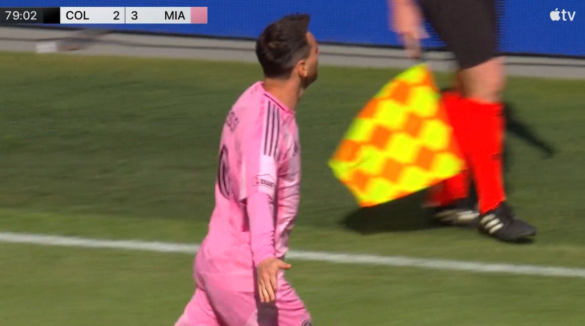 The Touchline | 𝐓 tweet media