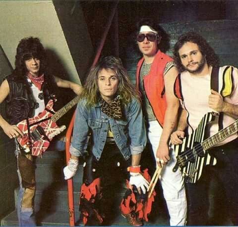 JS DEF LEPPARD FAN FOR LIFE tweet media