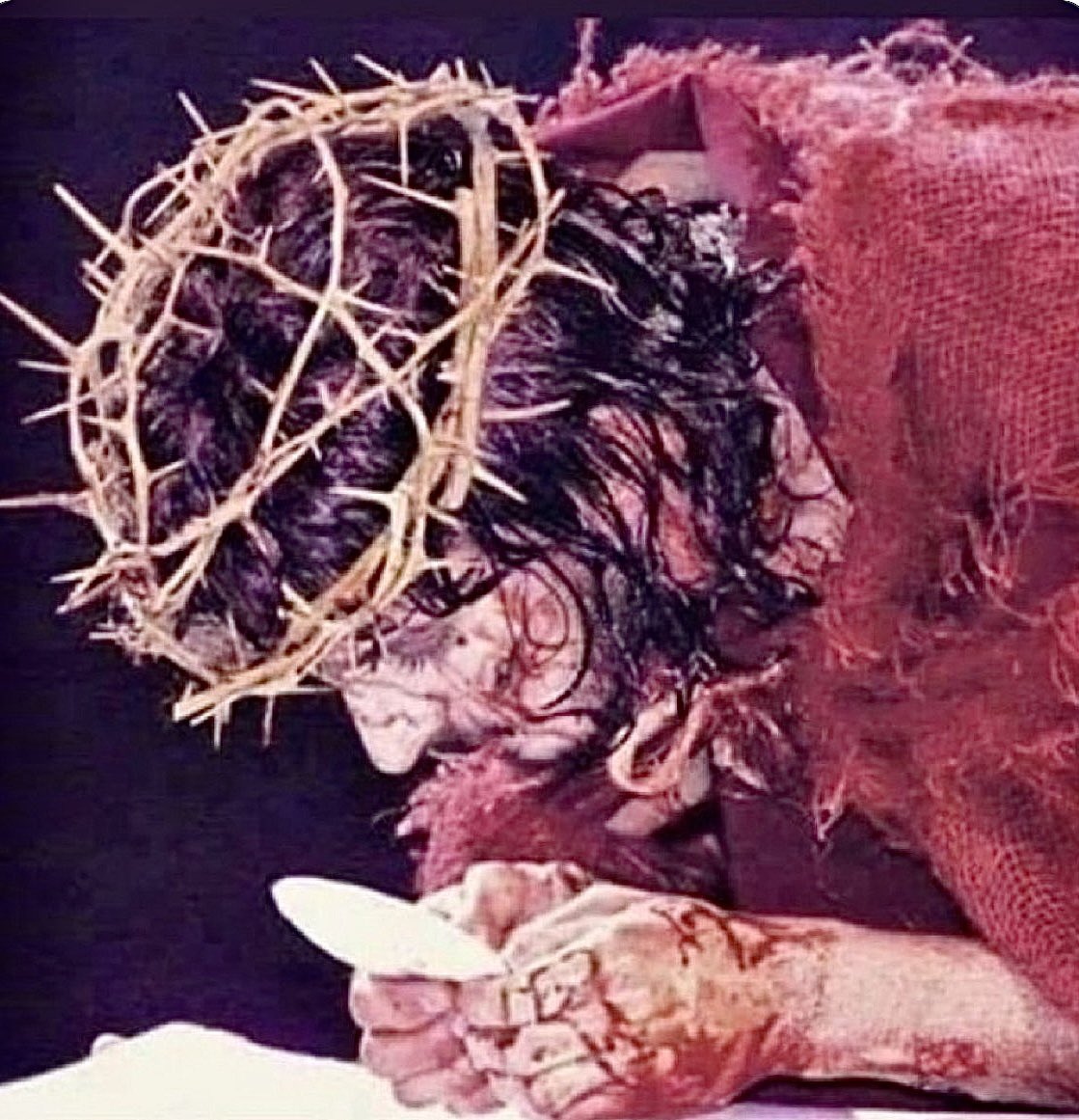 SkyVirginSon's tweet image. “DO THIS IN MEMORY OF ME.” - LUKE 22:19

Like this if you believe in Jesus Christ as your Lord and Savior!