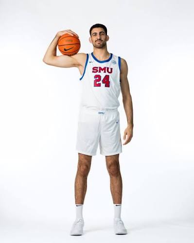 IURobert21 16-0 2026 National Champions tweet media