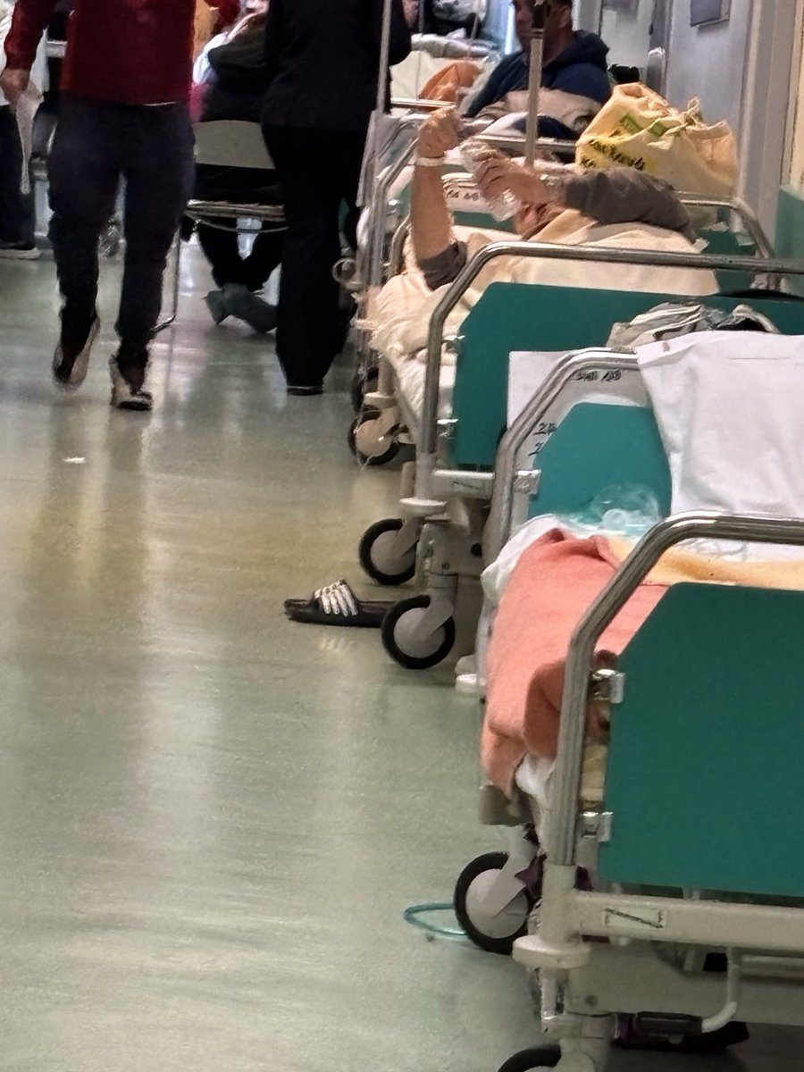 Petros Kousoulos tweet media