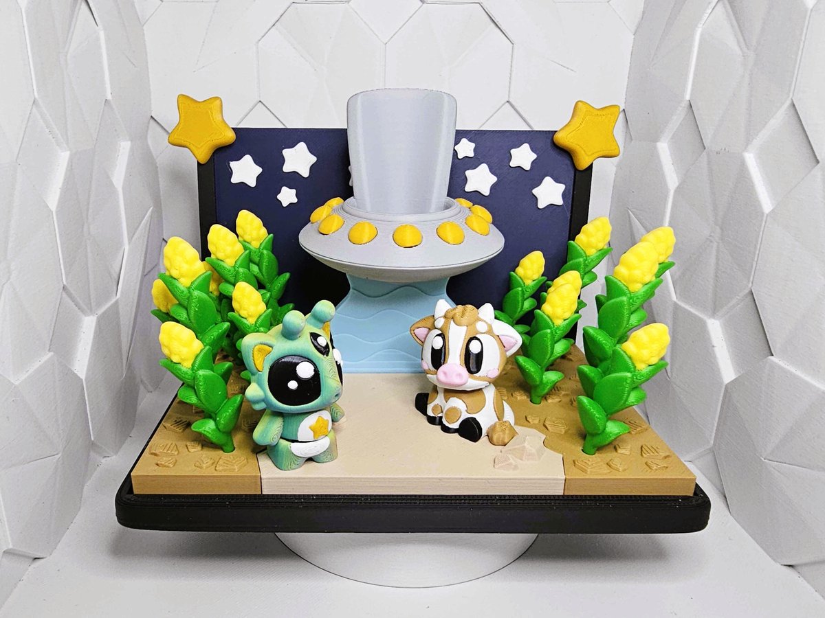 LayeredLuxuries's tweet photo. 🚨 Cow officially abducted 🚨🐄🛸

Our newest UFO playset is here 👽
Each alien is one-of-a-kind thanks to Moonstone gradient filament ✨
Snag yours today! https://t.co/iFMwIwLOhM
#EtsyShop #3DPrinting #CuteDecor https://t.co/wlexSe4UWv